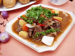 hoc-ngay-meo-vat-nay-de-ham-thit-bo-khong-bi-dai-nua-nhe-8