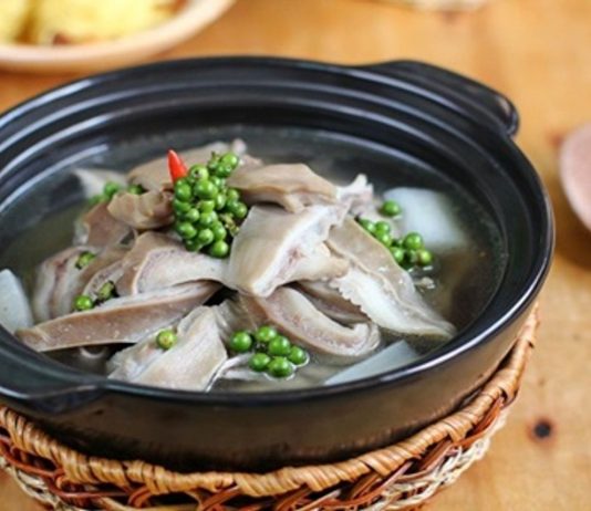 da-day-ham-tieu-xanh-don-don-khong-dai-dam-da-thom-nong-3