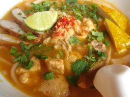 cach-nau-banh-canh-cua-tai-nha-1
