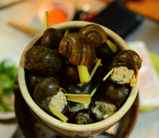 oc-buou-nhoi-thit-me-lam-ngon-nhu-nha-hang5