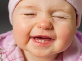 cham-soc-rang-sua-be-2