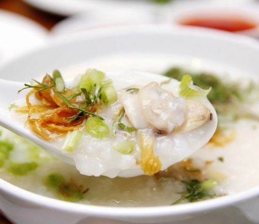 Cách nấu cháo nghêu cho bé