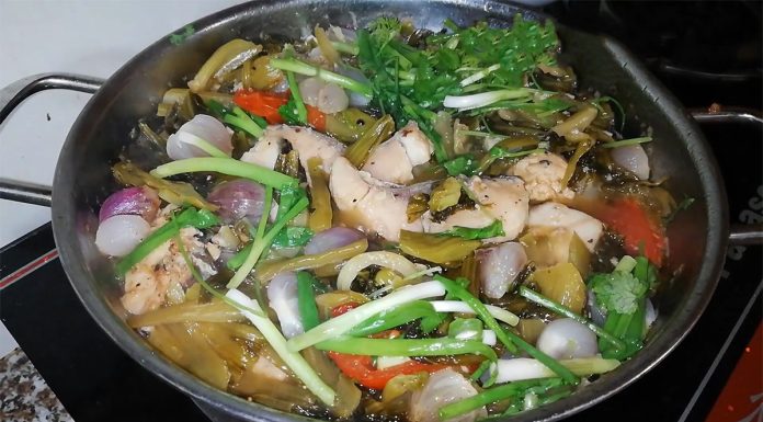 Thưởng thức cá chua Kon Tum đậm đà hương vị núi rừng Tây Nguyên