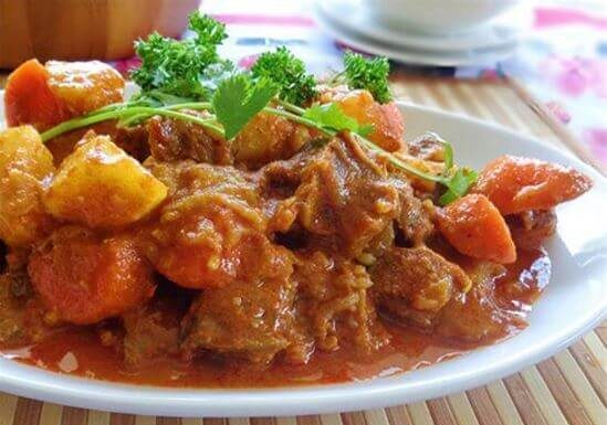 Thịt bò hầm – Tinh hoa trong ẩm thực Pháp