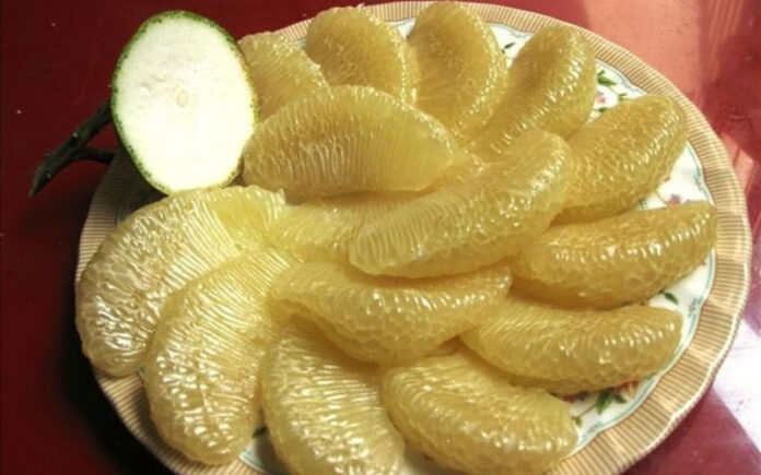 hinh-anh-nhung-qua-buoi-dien-vang-ong-a