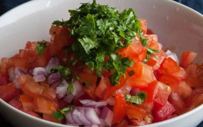 cac-mon-ngon-giai-ngay-sau-tet-giup-thanh-loc-co-the-202201202021138953