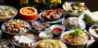 Nghệ thuật ‘bán sơn, bán thủy’ trong cỗ Tết Hà Nội