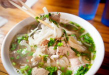 Phở Việt Nam vào top các món phải thử trên thế giới